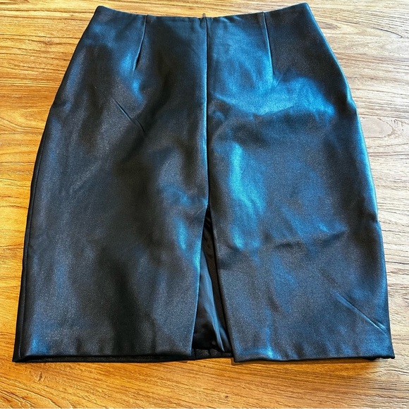 Finders Keepers Women’s Metallic Black Faux Leather Slit Front Sexy Pencil Skirt - Picture 4 of 11